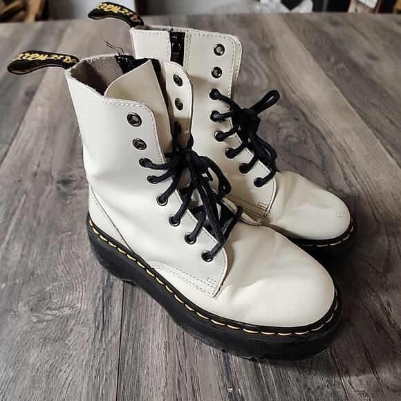 Dr Martens Women White Solid Platform Combat Boot Jadon Lace-Up Size 7 - Picture 1 of 10